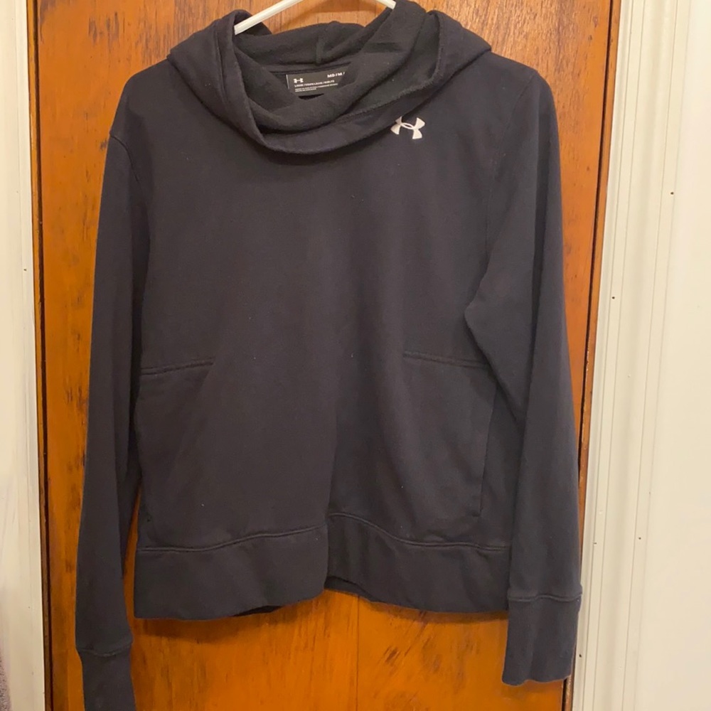 Black under armour fleece hoodie